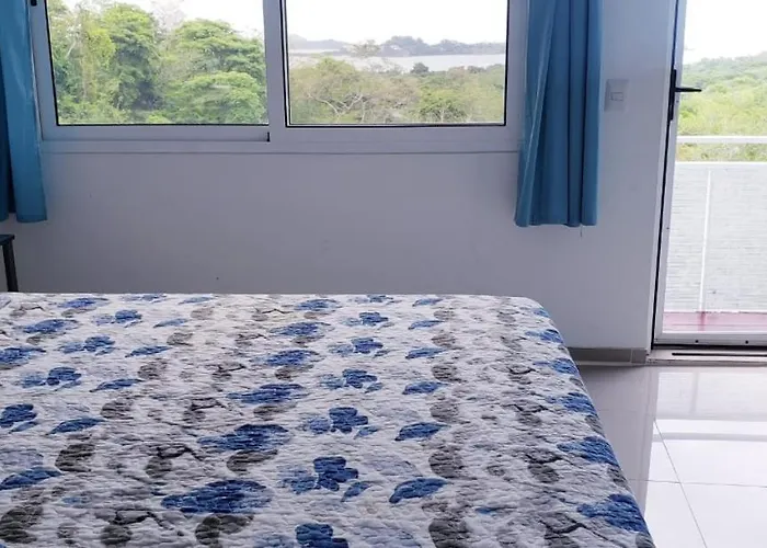 Secluded And Private Ocean And Mountain View Villa Very Close To Town