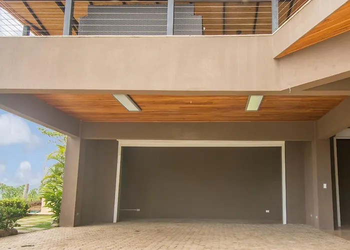 Luxury Home W/ Views & Infinity Pool: Near Beach!
