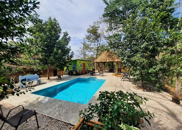 Eco-Turismo Guayacanes