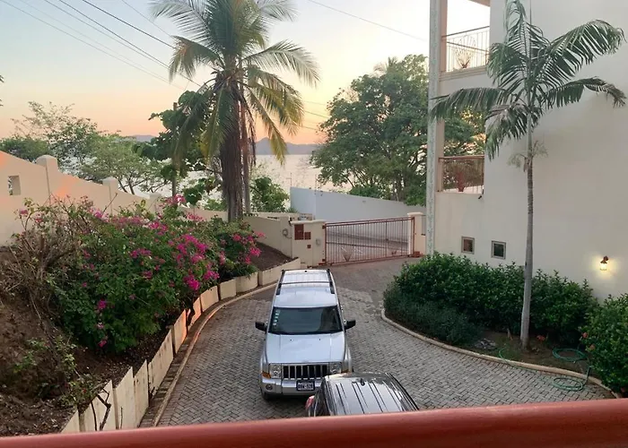 Room In House - Casa De Playa Alegria, Flamingo,