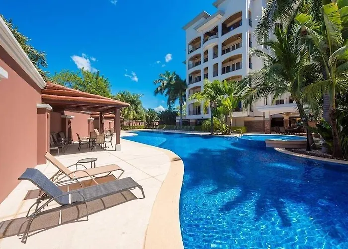 ✰Upscale 3Bdr Condo✰ Incredible Amenities ✰Fast Wifi