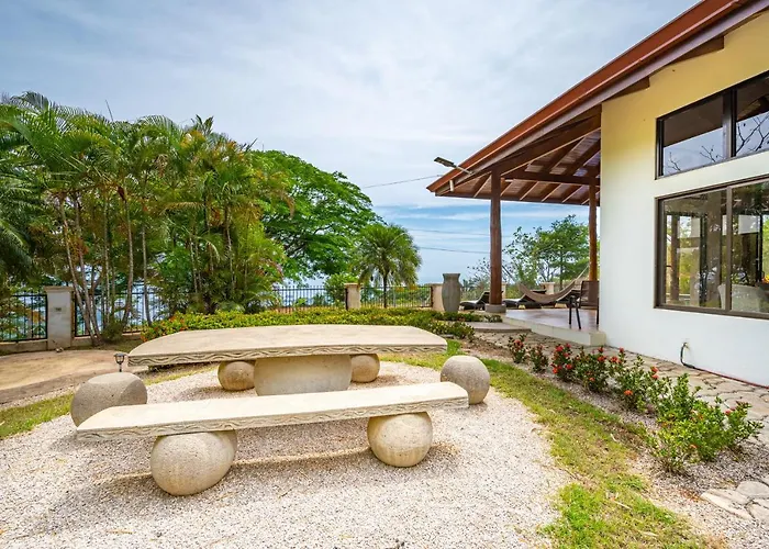 Casa Carrillo