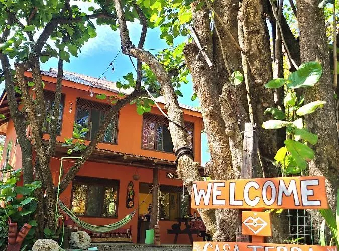 Casa Terra Hostel