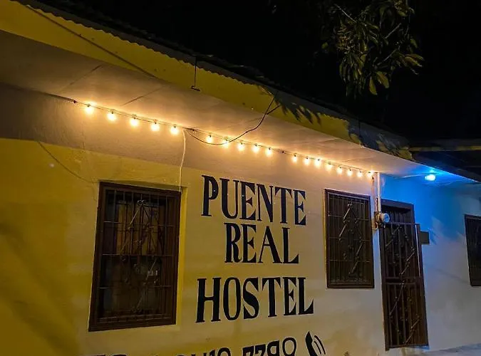 Puente Real Hostel