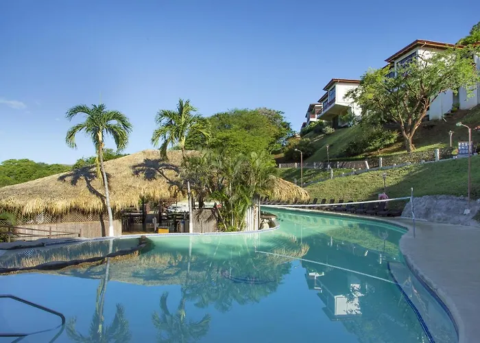 Wisdom House Vibrant Paradise At Villa Sol Resort