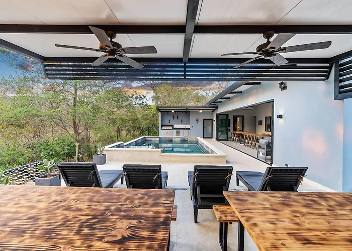 Brand-New 6Bd Giant With Private Pool By Spcr
