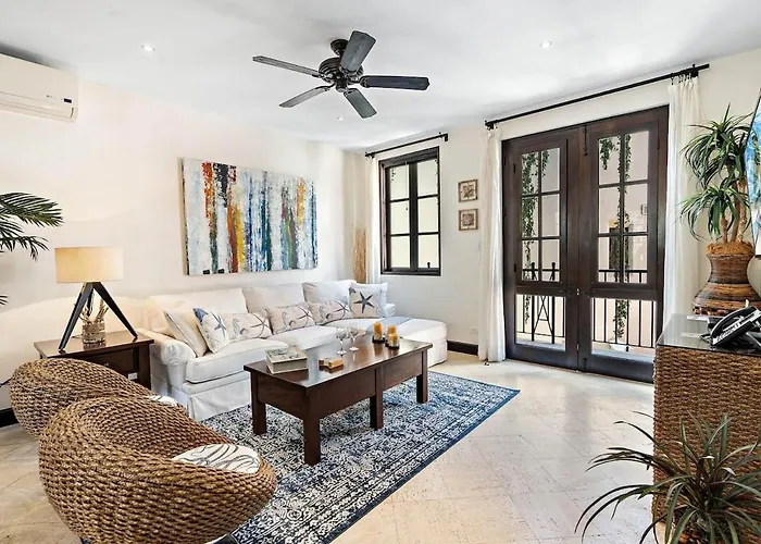 Stylish Beach-Themed Condo With Two Bedrooms And Lovely Ocean Views