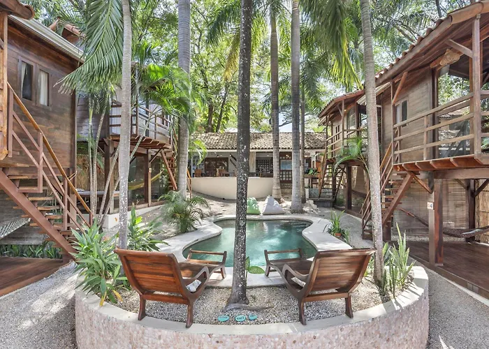 The Beach Bungalows - Digital Nomad Friendly - Adults Only
