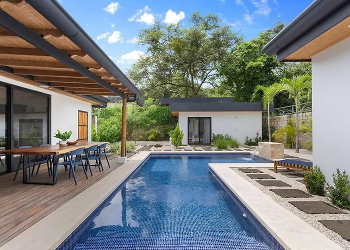 Cu7 Beach Home Oasis With Private Pool And Guest House