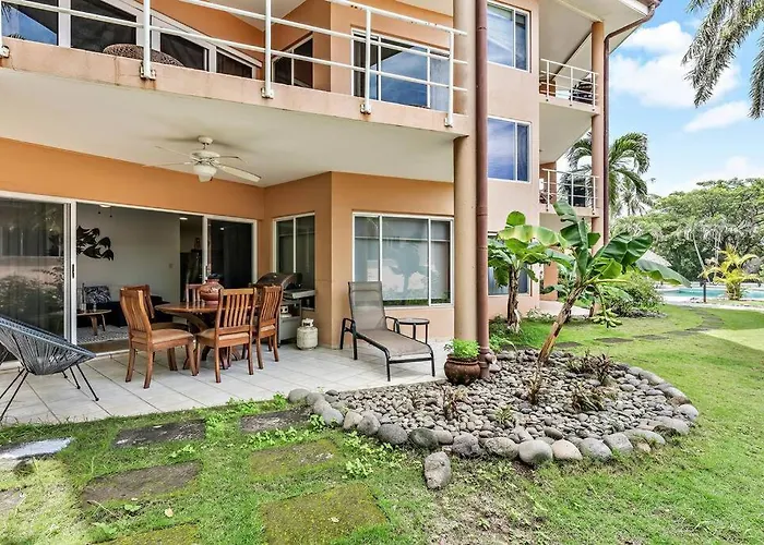 Bla1 3 Bedroom Condo With Direct Beach Access