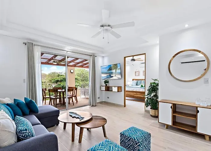 Gav5 New Modern Condo Walking Distance To Beach