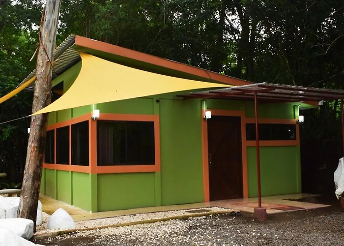 Hospedaje Casa Coyote