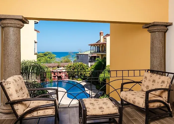 Wake Up To Ocean Views, Pool, Walk To Sandy Beach