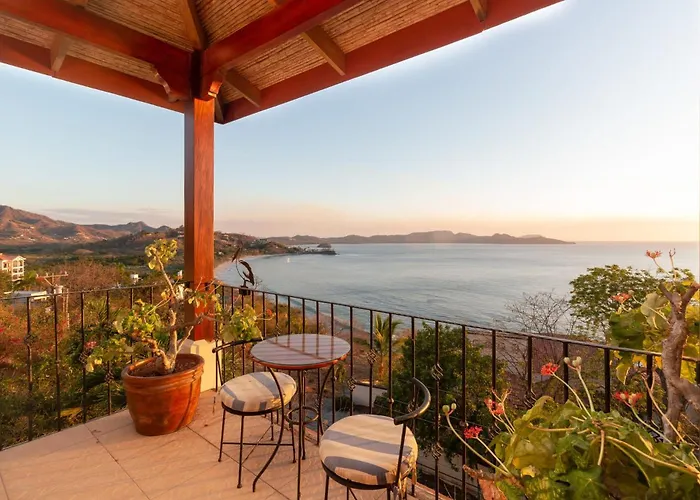 Casa Las Brisas - Wonderful Beach House
