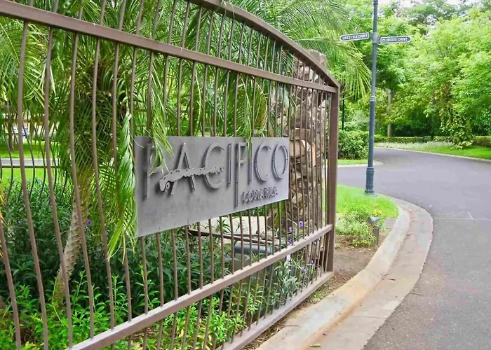 Ground-Floor Unit In Front Of Lazy River Pool At Pacifico In Coco