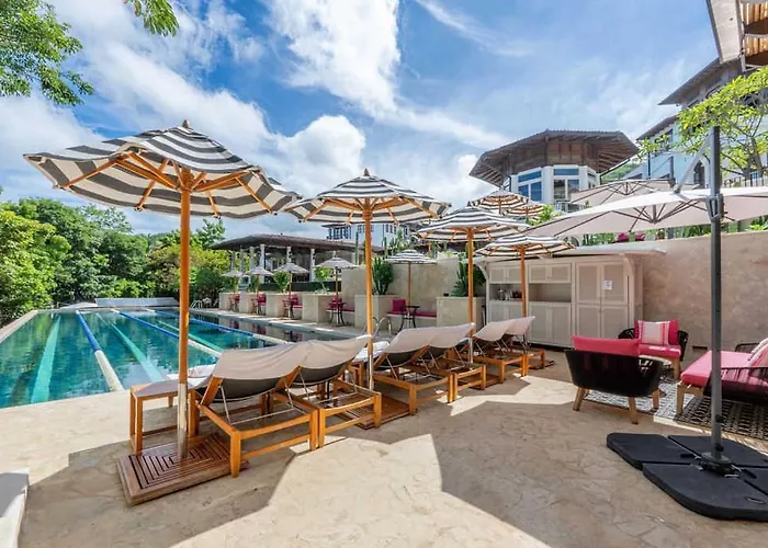 Stylish Condo In The Heart Of Las Catalinas With Vibrant Design & Exclusive Beach Club Access