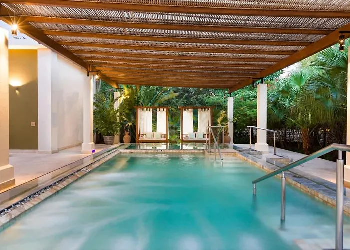 Family Villa, Pool & Exclusive Resort Access