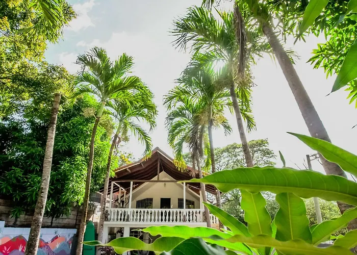 Mai Ke Kai Surf House