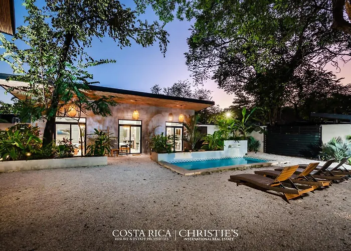 Steps To The Main Surf Break - Casita 1 Dos Hijas