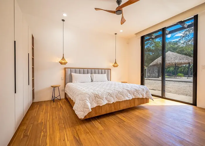 Casa Los Amigos