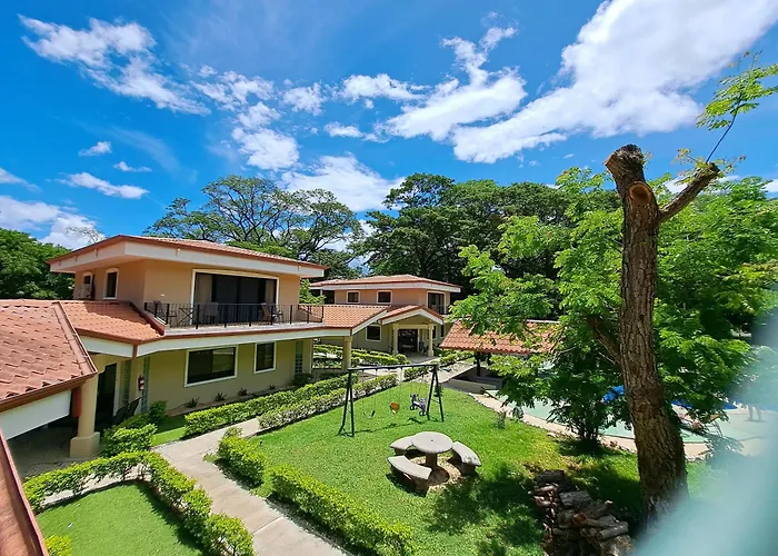 Papagayo Hotel Y Villas