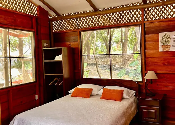 Casa Lora Eco Nature Retreat In Bagaces