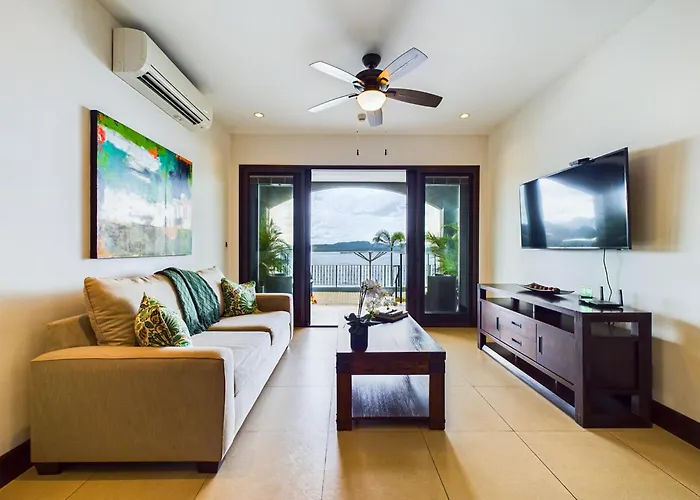 360 Splendor 302-Ocean View Condo-Breakfast