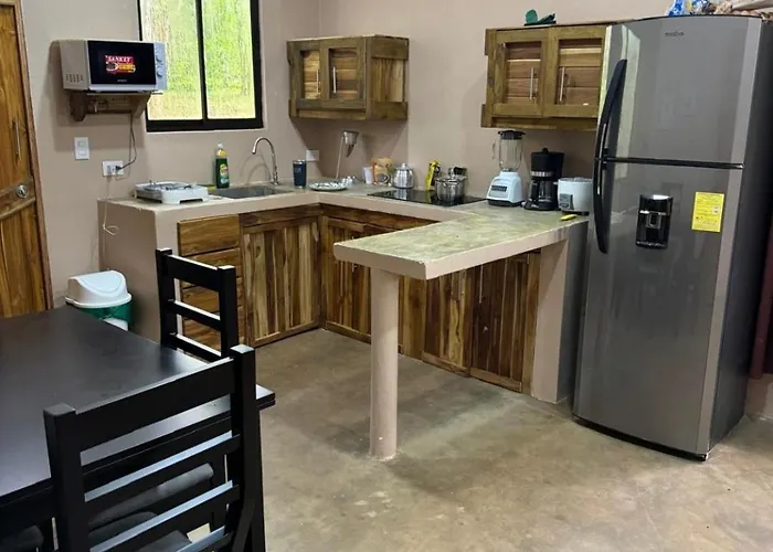 New Casita Walking Distance To Avellanas Beach
