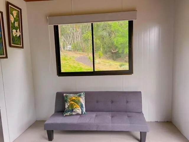 Jalapa'S Rural Container Studio