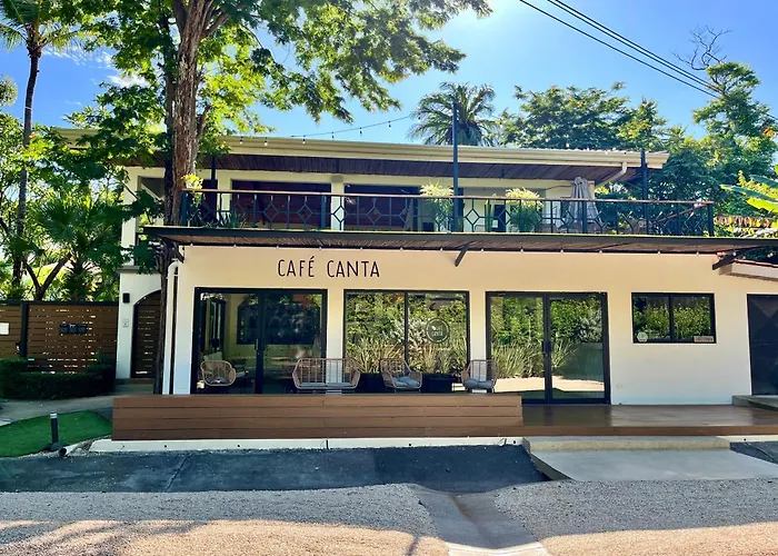 Hotel Cantarana