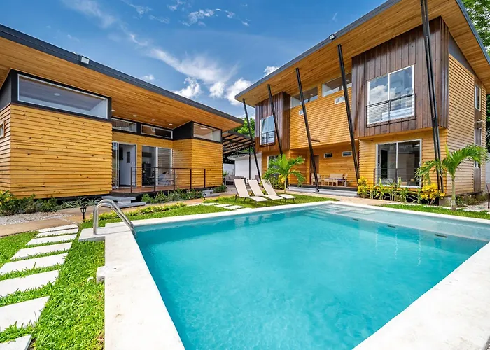 Private 2-Studio Retreat Near Playa Del Coco!