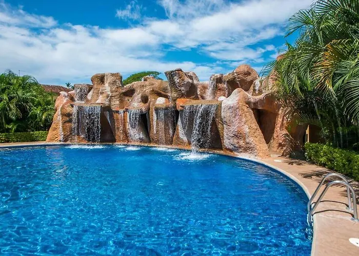 Beach Facing, Large Pool & Guard In The Town