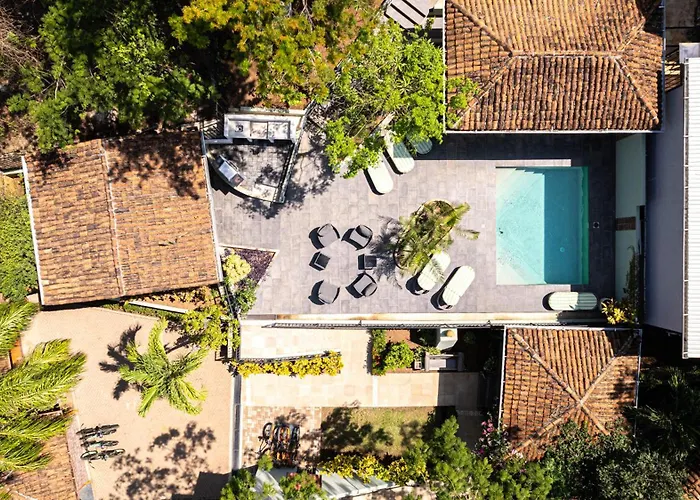 Hotel Casa Leona