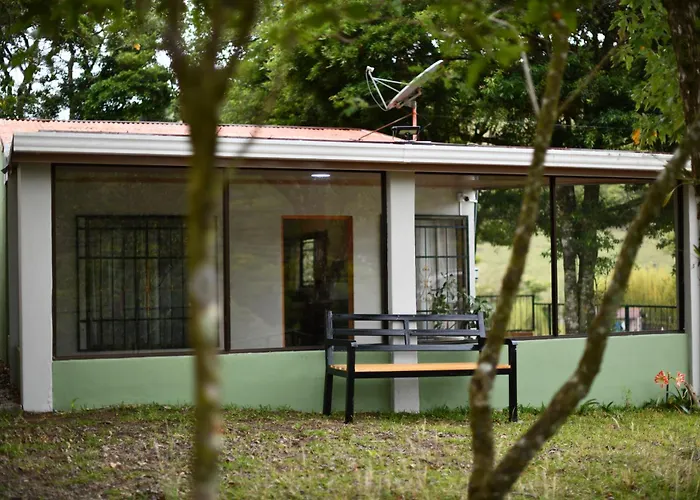 Fergust Family Studio Monteverde
