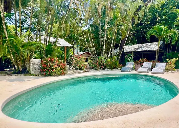 Casa Bonita - 5Br With Pool Walk To Beach!