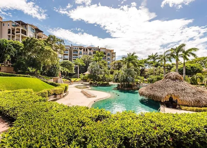 Oceanview Escape Large Pool And 247 Security!