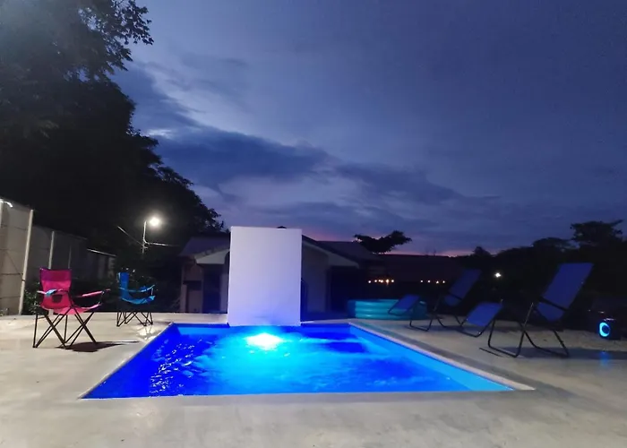 Casa Chika, Playa Grande, Studio, Pool, Kitchen, Ac