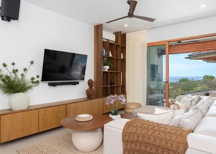 Salty Living - Tamarindo Hills