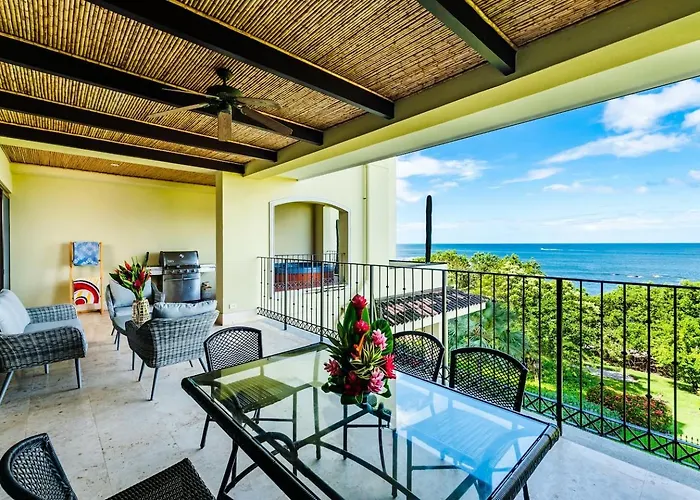 Beachfront Oceanview Private Jacuzzi & Full Ktcn
