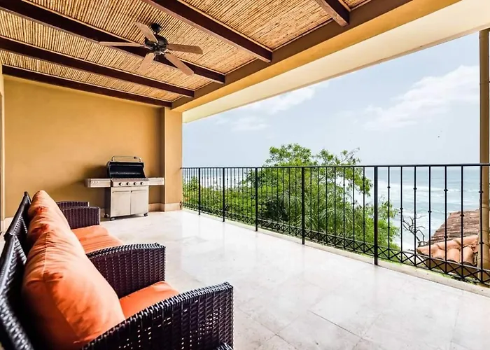 Beachfront, Sunset, & Ocean Views With Gas Grill