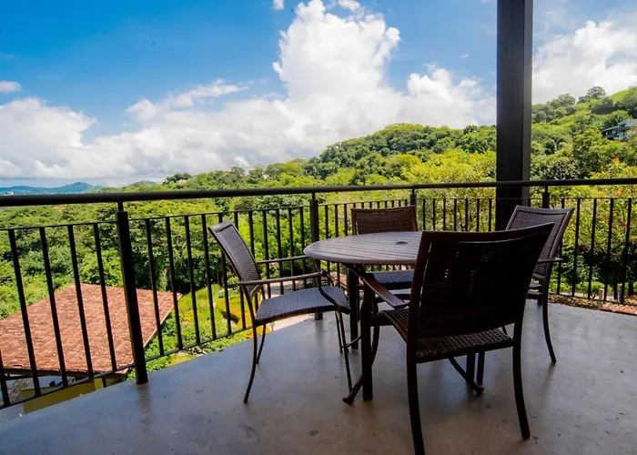 Spacious 2Br Condo With Partial Ocean View- Roble Sabana- Reserva Conchal