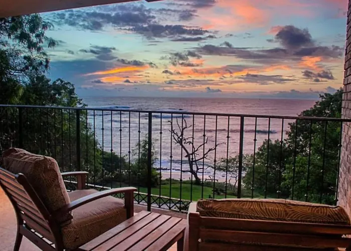 Beachfront, Sunset, & Ocean Views With Elevator