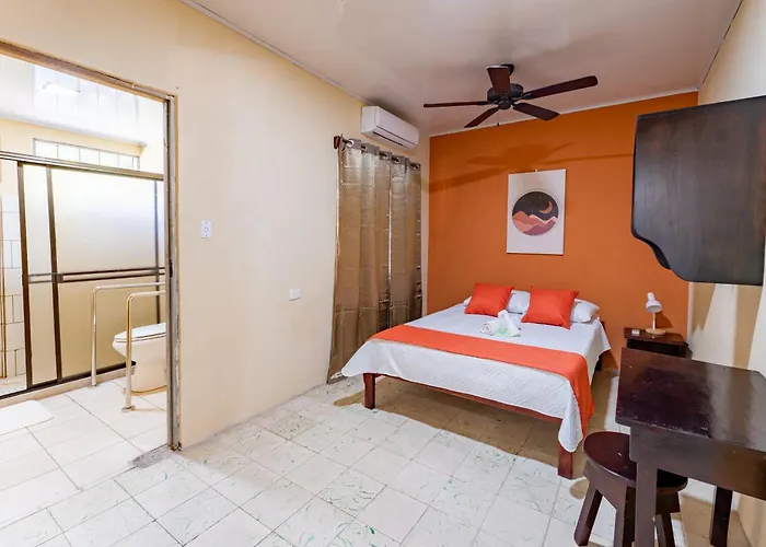 Hotel El Cocobolo Food&Rest Room 7 B&B Wifi Ac Pkg Free Swimmingpool