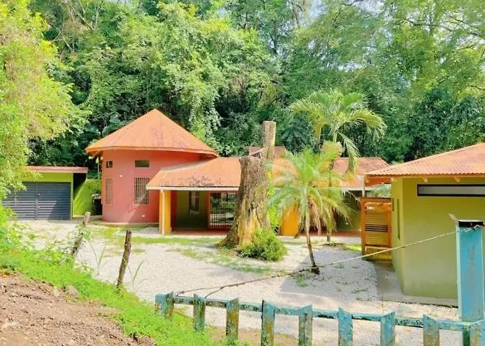 Casa Redonda Tranquil House 15 Minutes From Samara By Car