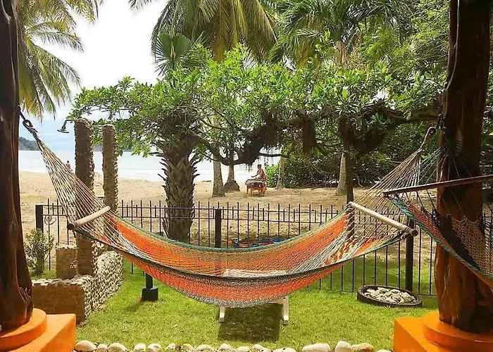 Tree House Inn Ocean Front Unit #2