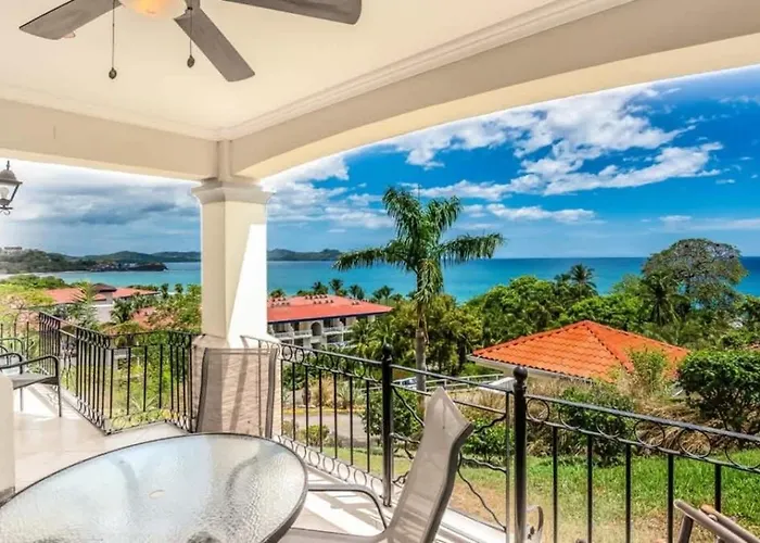 Elegant Oceanview Condo With Spacious Open-Concept Floor Plan And Inviting Beach Design