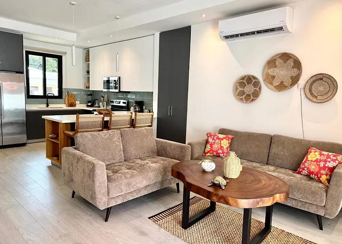 Grandy Oasis Villa With Private Pool