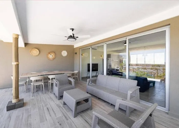 Luxury Villa Potrero