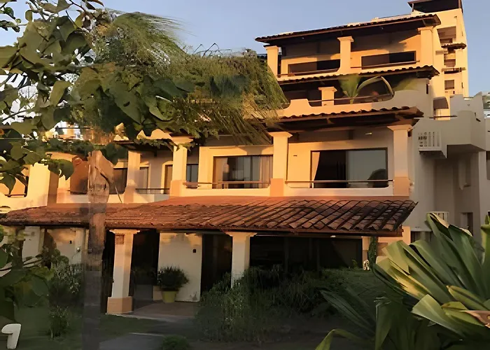 Coco Sunset Hills 52