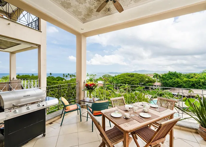 Oceanview In Town Huge Pool Beach Acss
